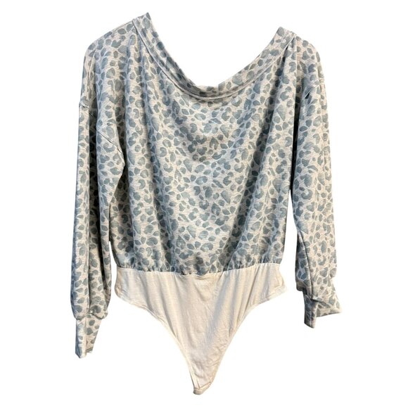 Leopard Print Long Sleeve Bodysuit L Snap Closure Gray - Picture 1 of 7
